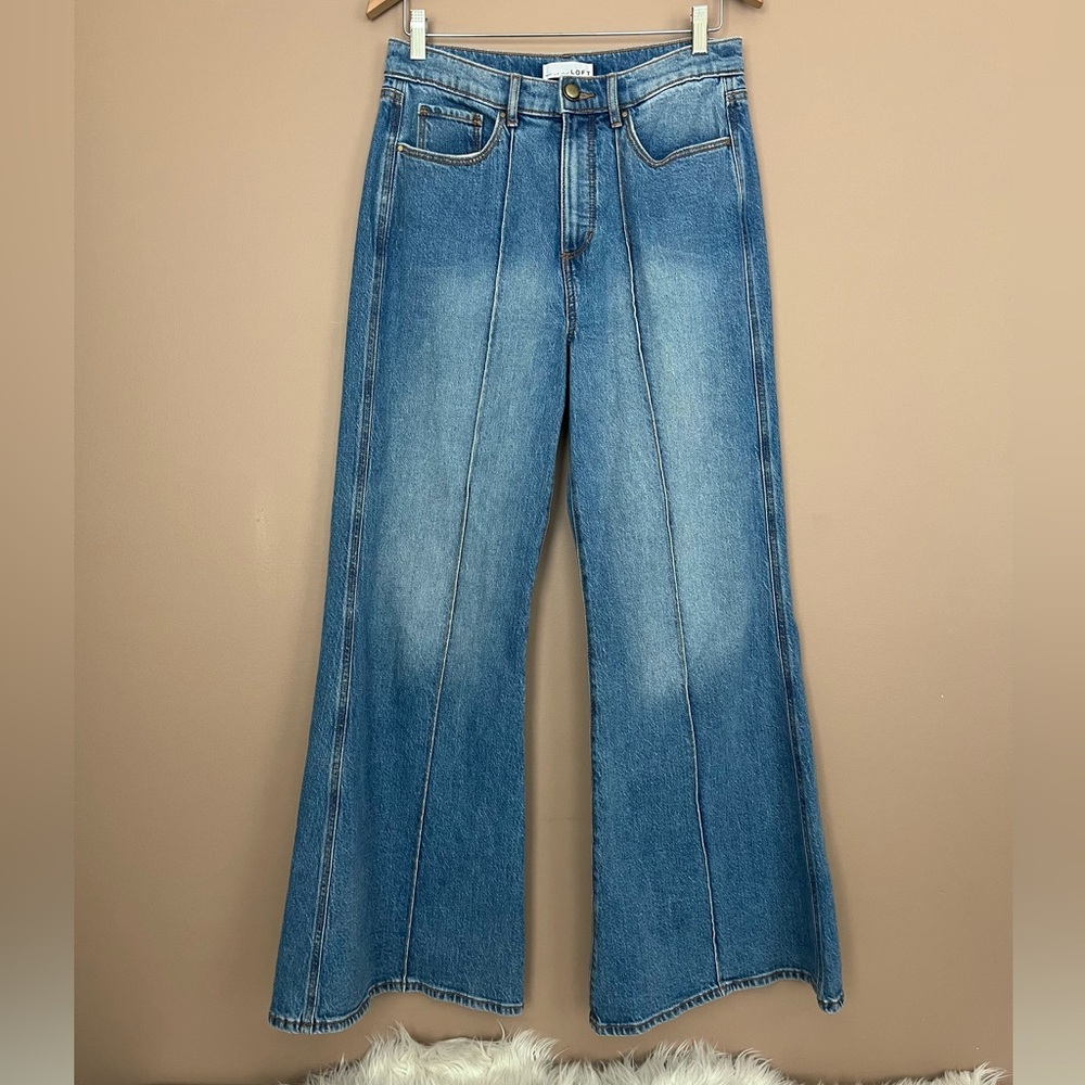 {LOFT} High Rise Super Flare Jeans in Vintage Indigo Wash - Womens 28 / 6 - NWT - Picture 2 of 11